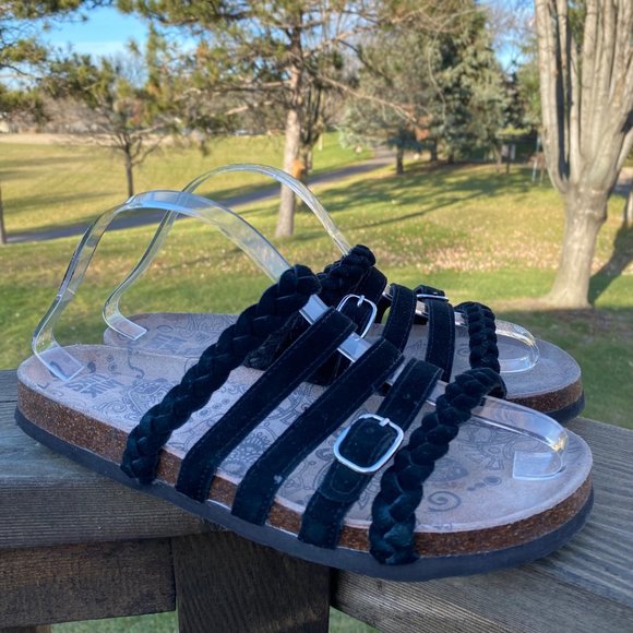 Muk Luks Terri Slide Sandals Black Suede Women 11 / 12 Strappy Flats  Slip On - Picture 2 of 14